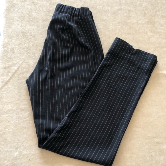 Brandy Melville Pants - Brandy Melville dress pants